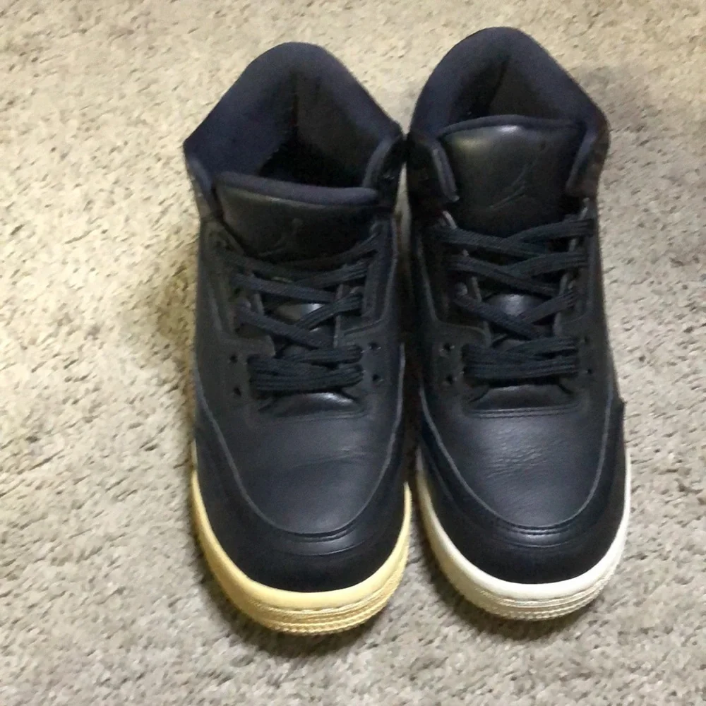 Air Jordan 3 Retro